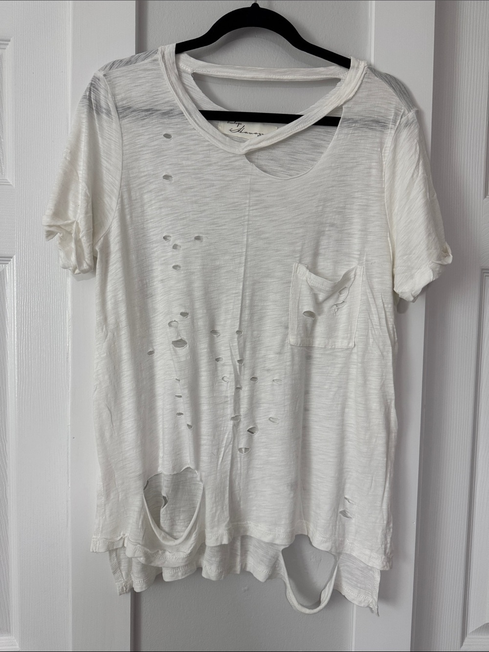 Vintage Havana White Distressed Short Sleeve Pocket Tee